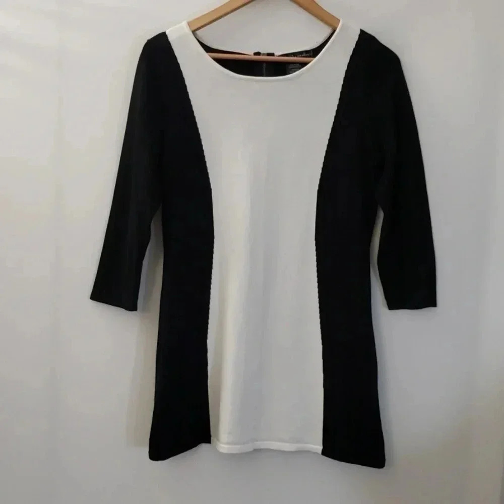 United States Sweater | Top | Size M | Black White